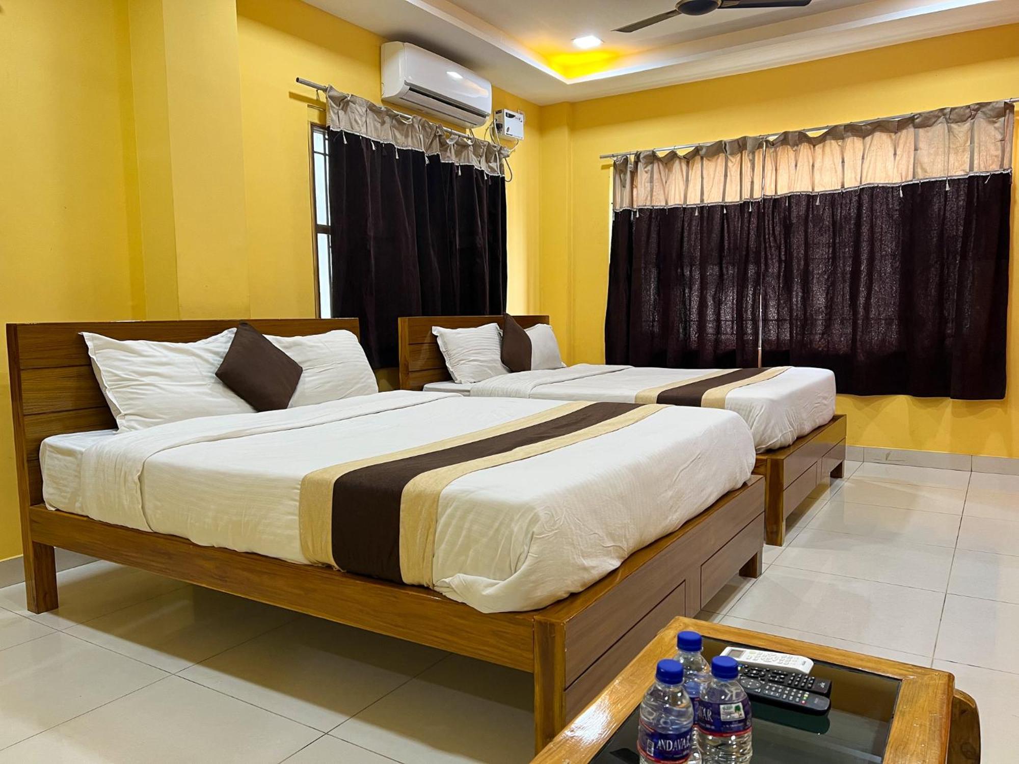 Le Hotel Host Tiruchirappalli Exterior photo
